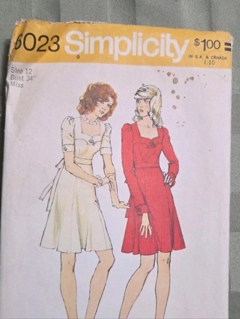 Vintage Simplicity 6023 Sewing Pattern 1970s Retro Dress Misses Size 12 Bust 34